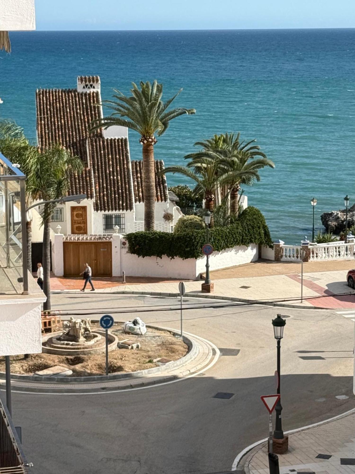 Apartamentos Latin Nerja Ngoại thất bức ảnh